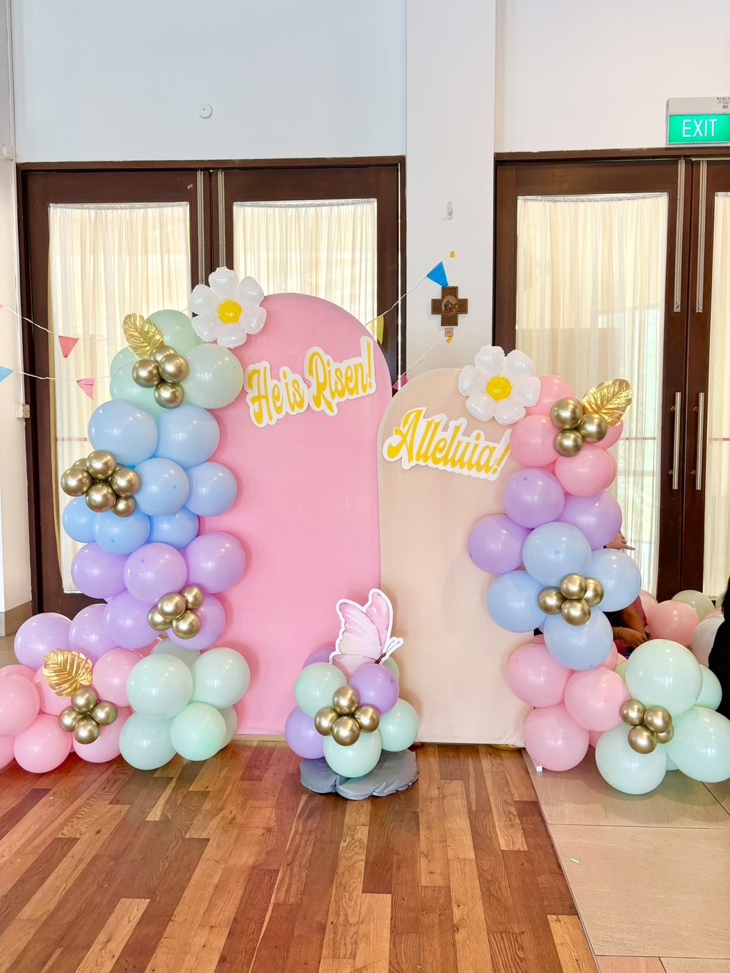 Custom event backdrop designed and built by LinkNow Events Co. — design 4